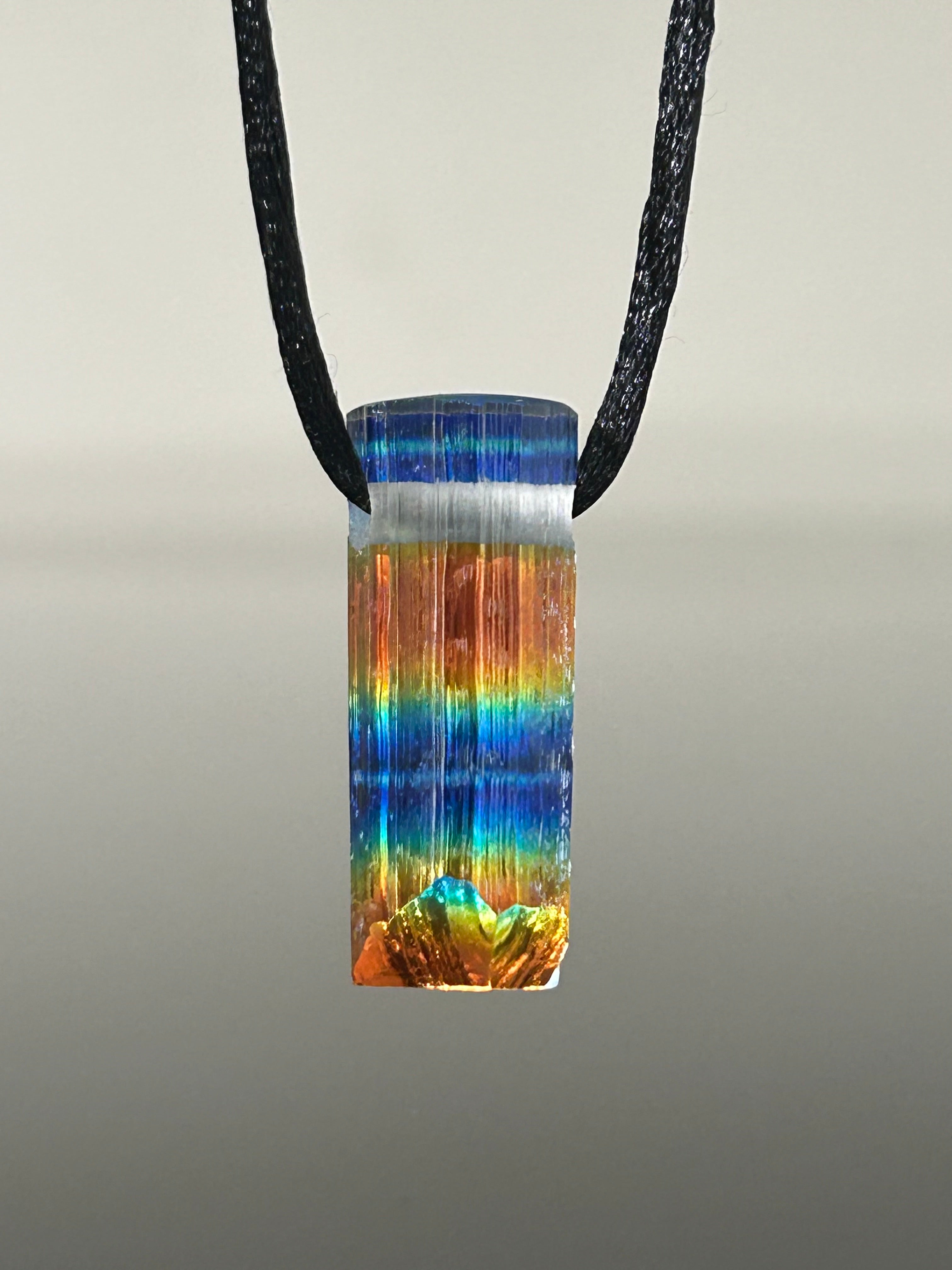 Dichroline Radio Wave Pendant