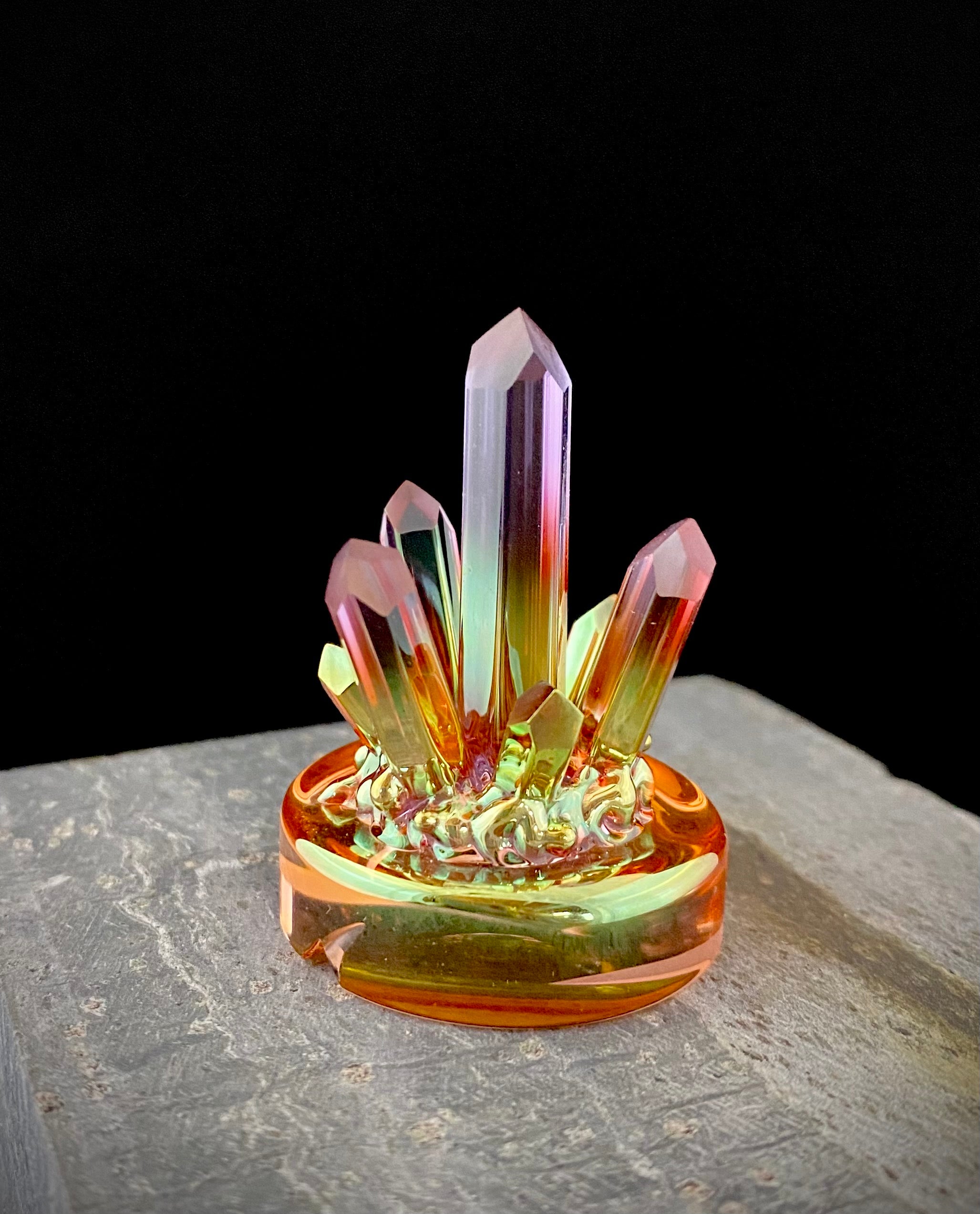 Golden Crystal Cluster Spinner cap