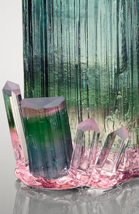 Tourmaline cluster glass