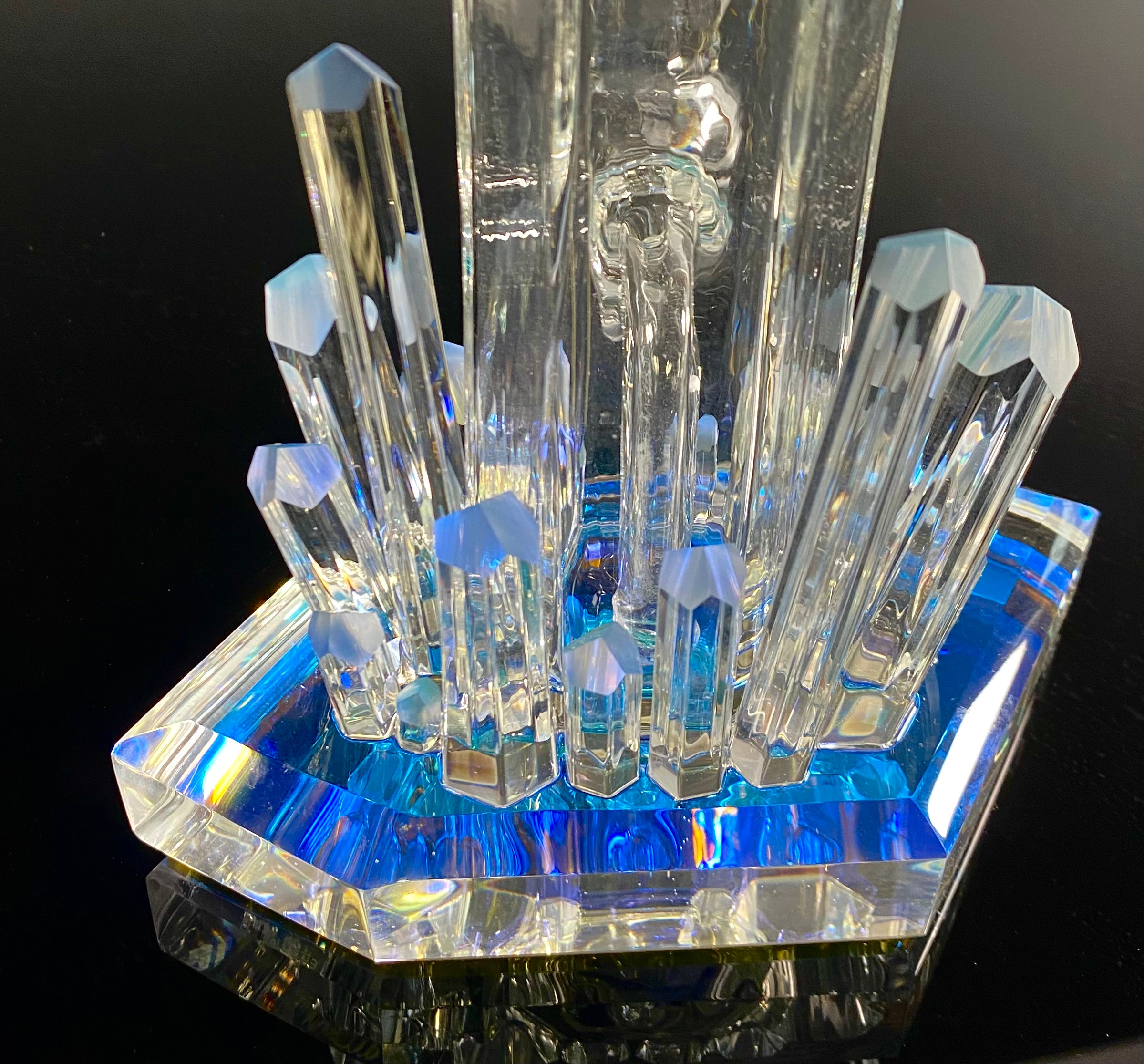 Dichroic Gem Cluster 14mm