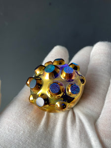 Golden Nodule Spinner Cap. (Golden sapphire)