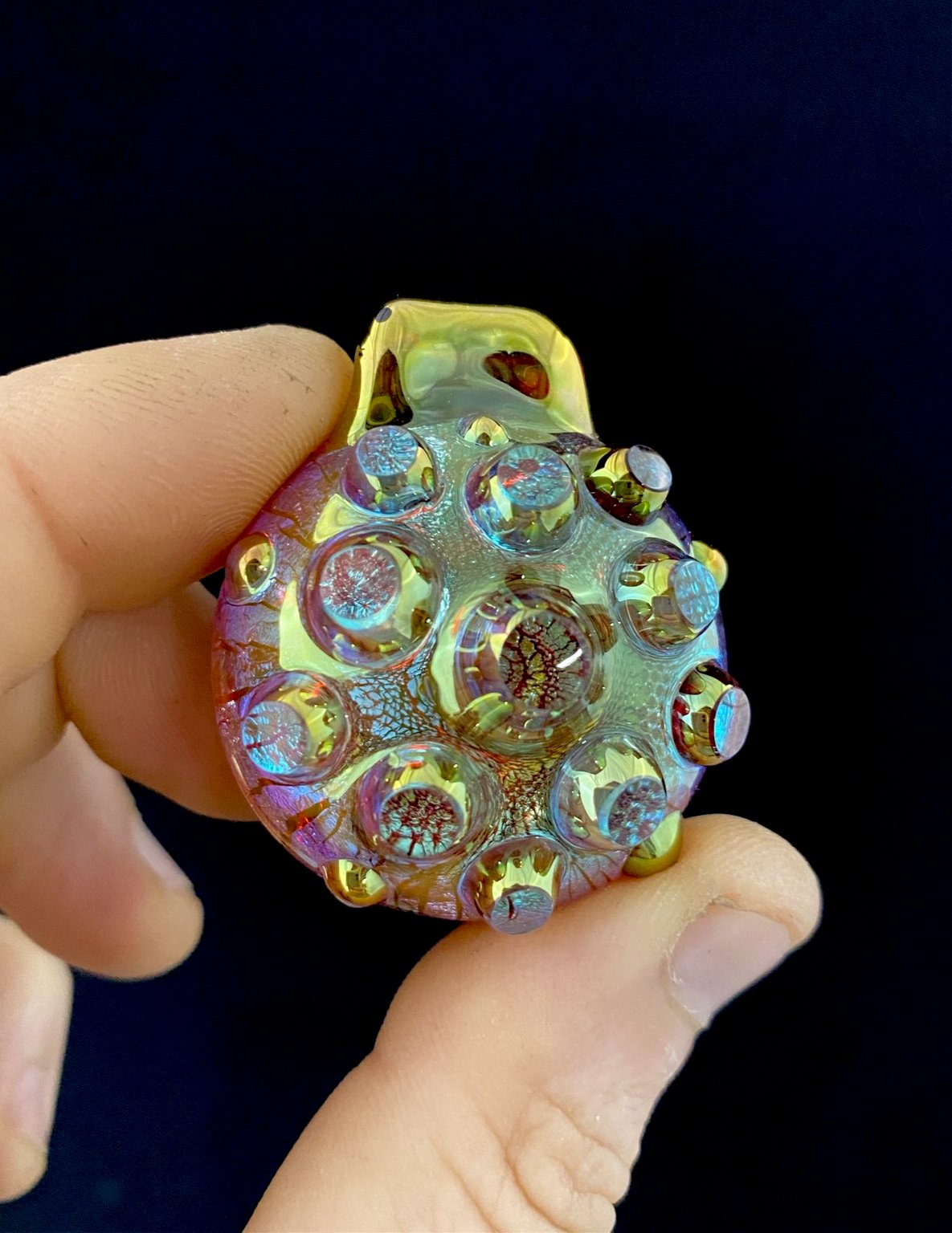 Golden nodule pendant (infinity spiral)